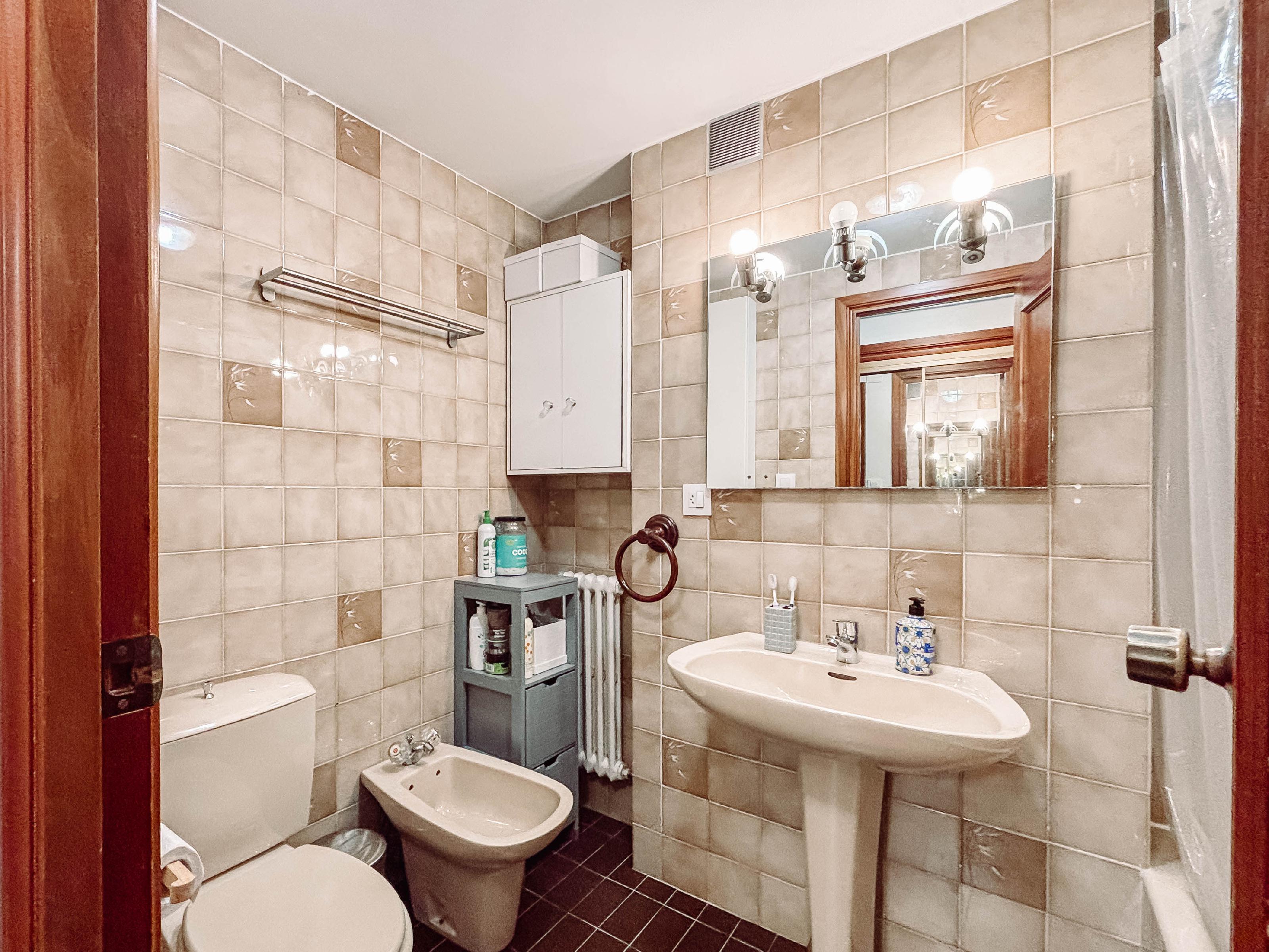 Imagen 30 Piso en venta en Donostia-San Sebastián / Calle Triunfo-Miraconcha- Area romantica Donostia