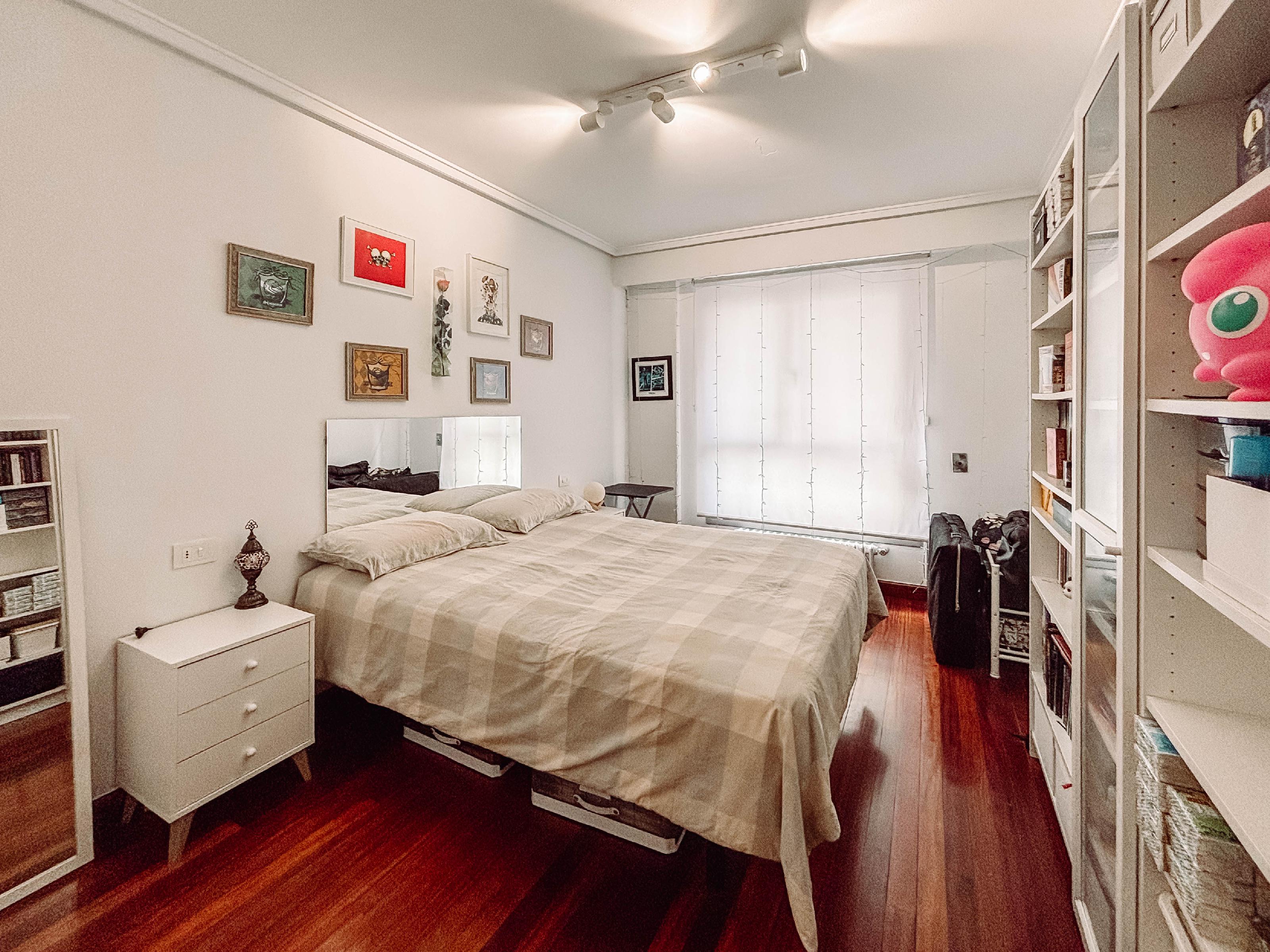 Imagen 5 Piso en venta en Donostia-San Sebastián / Calle Triunfo-Miraconcha- Area romantica Donostia