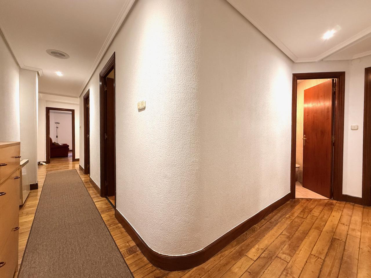 Imagen 3 Piso en alquiler en Donostia-San Sebastián / Secundino Esnaola - Gros - Donostia