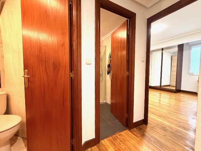 Imagen 15 Inmueble 299520 - Piso en alquiler en Donostia-San Sebastián / Secundino Esnaola - Gros - Donostia