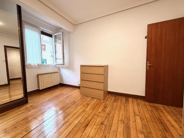 Imagen 16 Inmueble 299520 - Piso en alquiler en Donostia-San Sebastián / Secundino Esnaola - Gros - Donostia