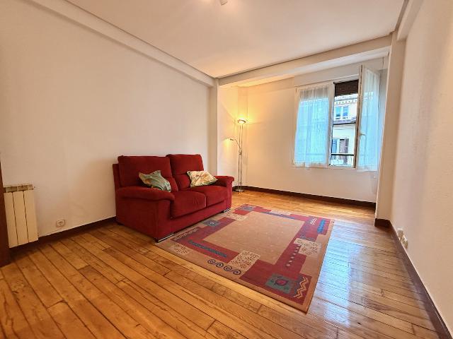 Imagen 18 Inmueble 299520 - Piso en venta en Donostia-San Sebastián / Secundino Esnaola - Gros - Donostia