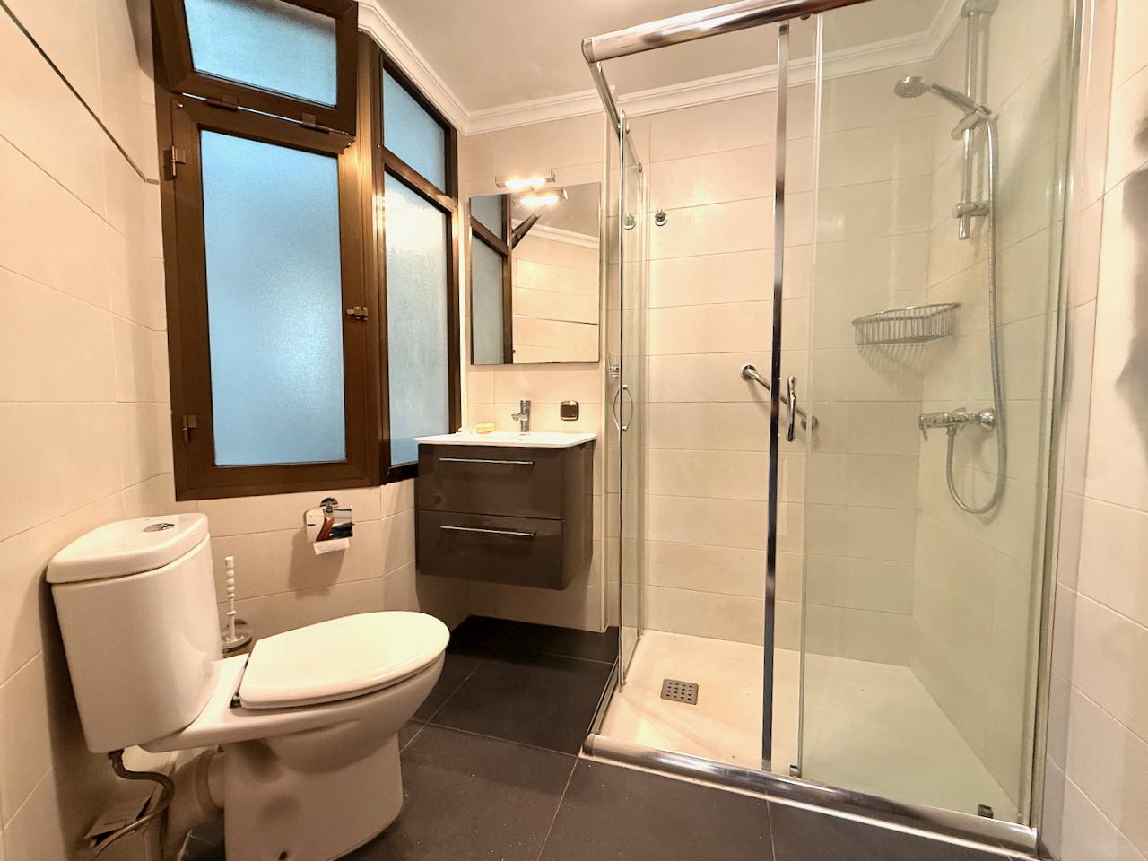 Imagen 19 Piso en alquiler en Donostia-San Sebastián / Secundino Esnaola - Gros - Donostia