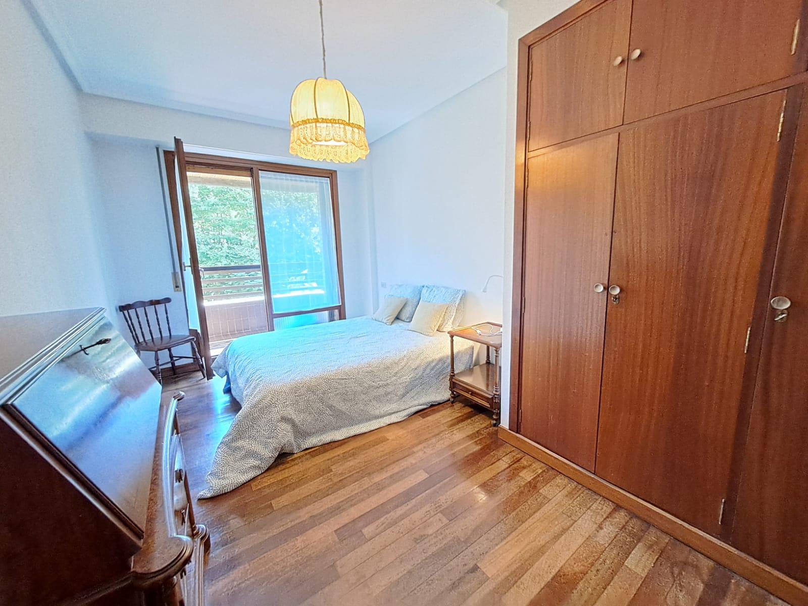 Imagen 2 Piso en alquiler en Donostia-San Sebastián / Av. de Navarra-Gros Ategorrieta-Donostia