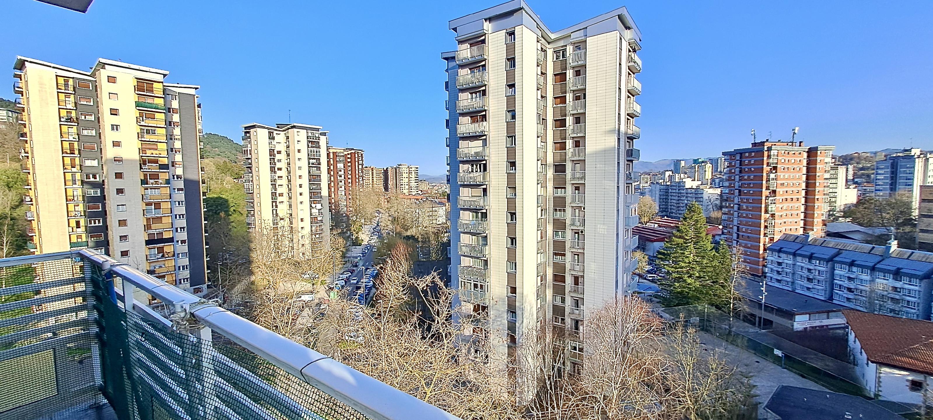 Imagen 15 Piso en venta en Donostia-San Sebastián / Serapio Mujika-Donostia