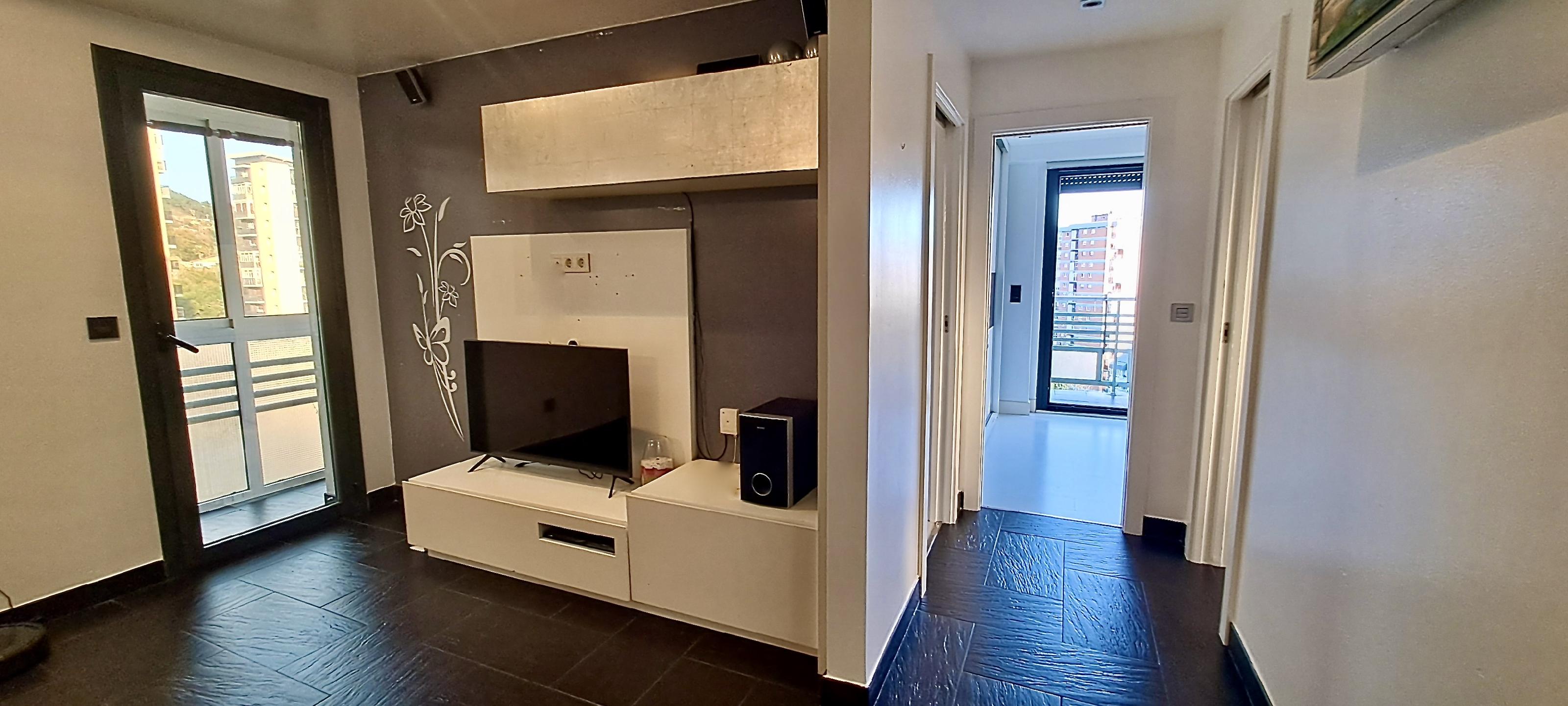 Imagen 3 Piso en venta en Donostia-San Sebastián / Serapio Mujika-Donostia