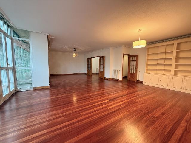 Imagen 12 Inmueble 301146 - Piso en venta en Donostia-San Sebastián / Pº de la Fe-Miraconcha-Donostia