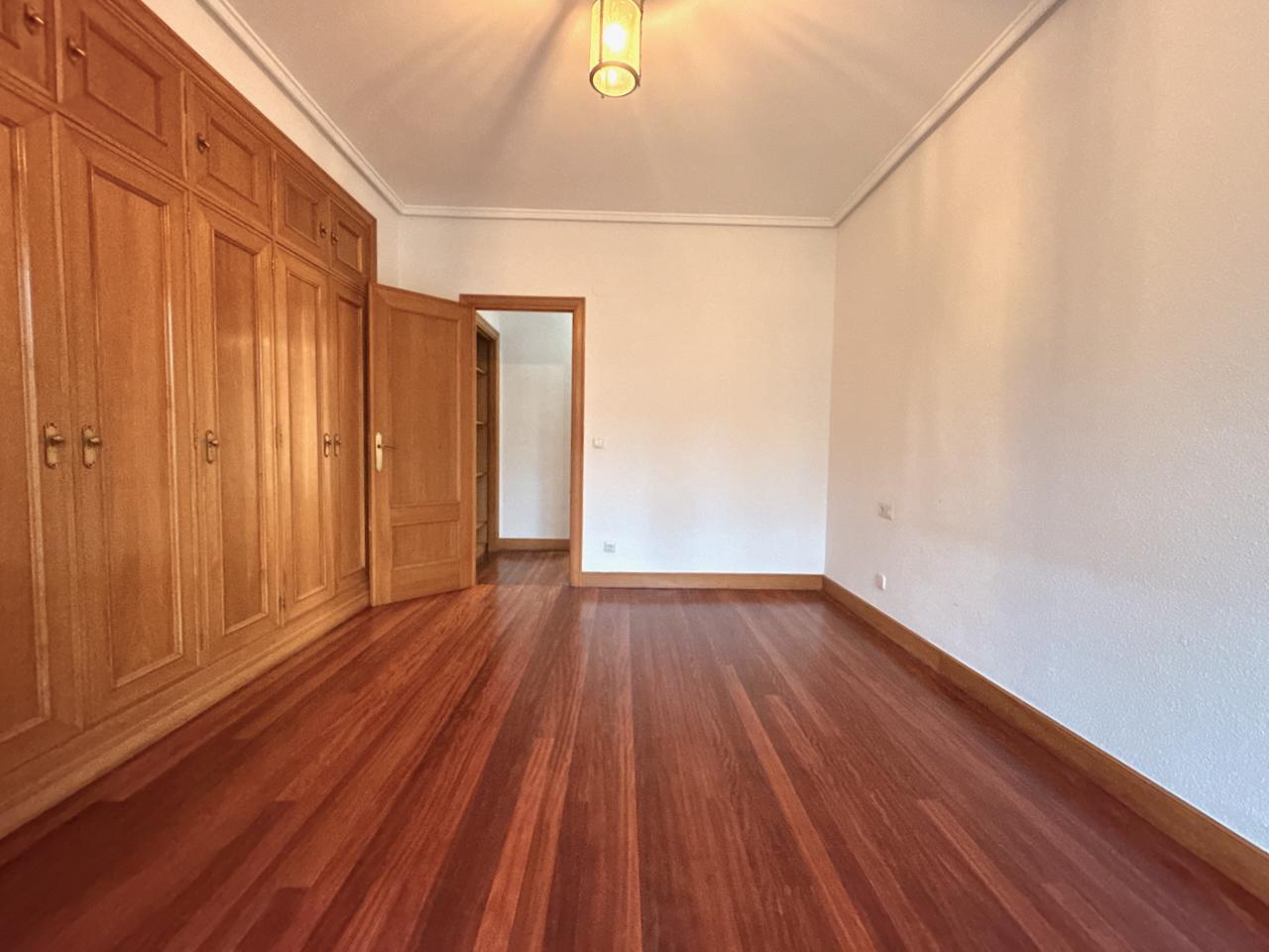 Imagen 14 Piso en venta en Donostia-San Sebastián / Pº de la Fe-Miraconcha-Donostia