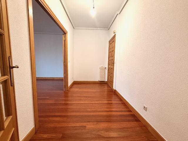 Imagen 16 Inmueble 301146 - Piso en venta en Donostia-San Sebastián / Pº de la Fe-Miraconcha-Donostia