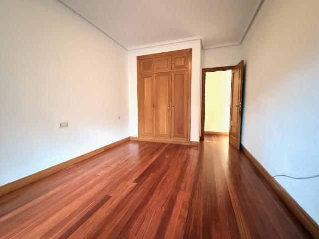 Imagen 20 Inmueble 301146 - Piso en venta en Donostia-San Sebastián / Pº de la Fe-Miraconcha-Donostia