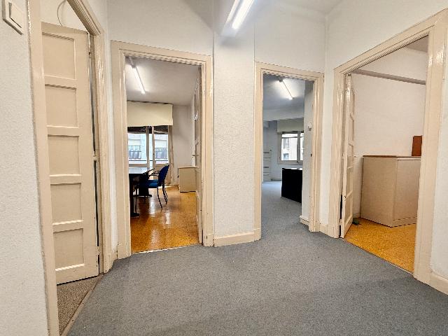 Imagen 8 Inmueble 301153 - Oficina Comercial en alquiler en Donostia-San Sebastián / Calle Segundo Izpizua - Gros - D...