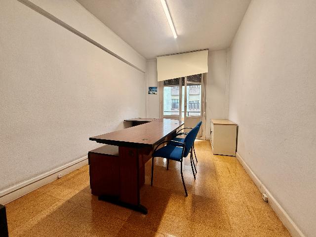 Imagen 18 Inmueble 301153 - Oficina Comercial en alquiler en Donostia-San Sebastián / Calle Segundo Izpizua - Gros - D...
