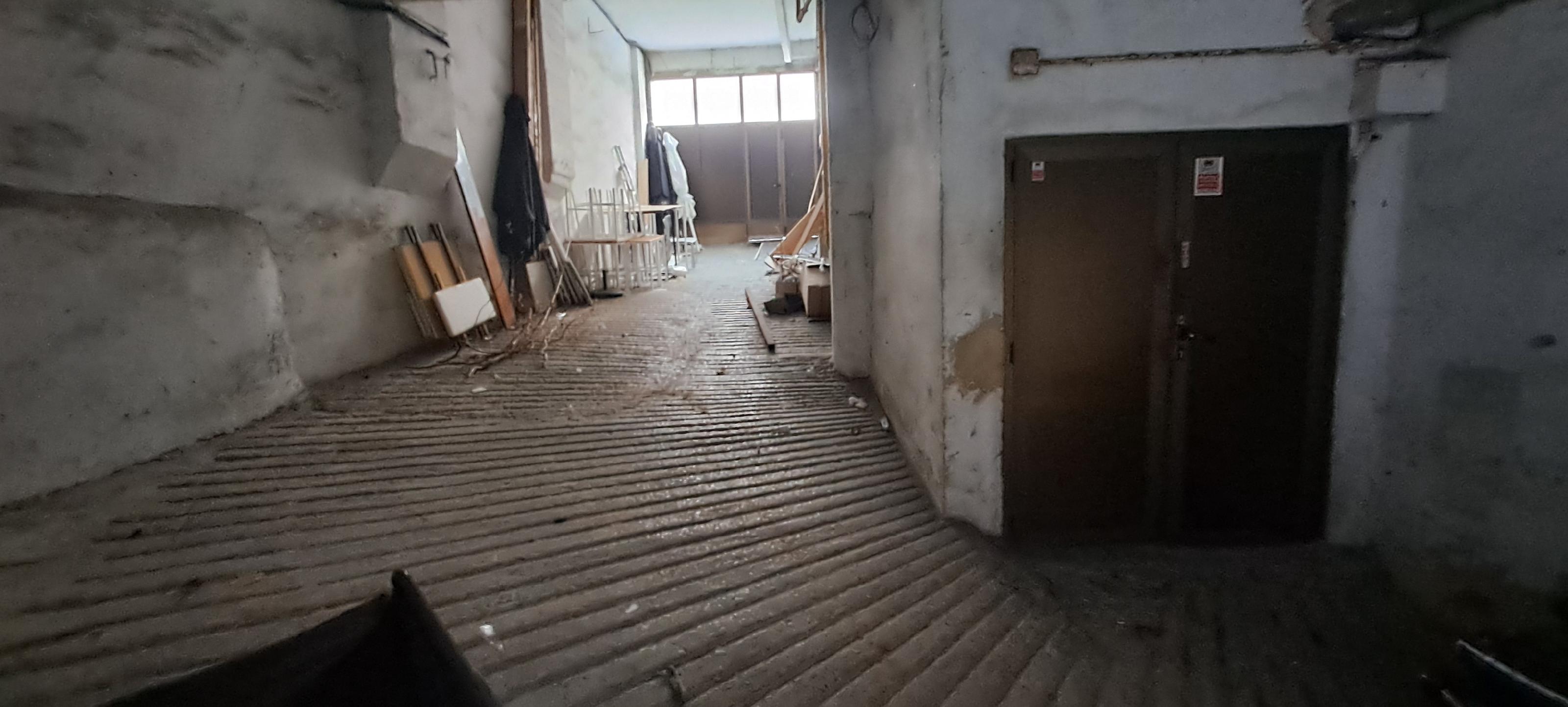 Imagen 2 Local Industrial en alquiler en Donostia-San Sebastián / Calle Carquizano-Gros-Donostia