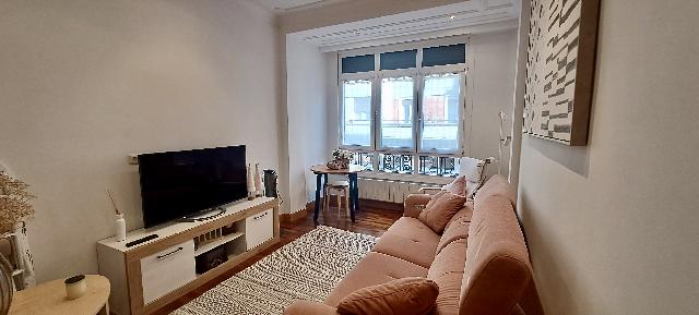 Imagen 1 Inmueble 301358 - Piso en alquiler en Donostia-San Sebastián / Secundino Esnaola-Gros-Donostia