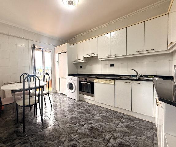 Imagen 10 Inmueble 301780 - Piso en venta en Donostia-San Sebastián / Juan Carlos Guerra-Bidebieta-Donostia