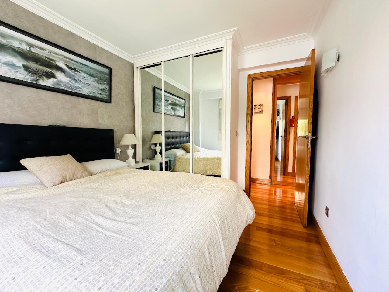 Imagen 5 Piso en venta en Donostia-San Sebastián / Calle Luises-Intxaurrondo-Donostia