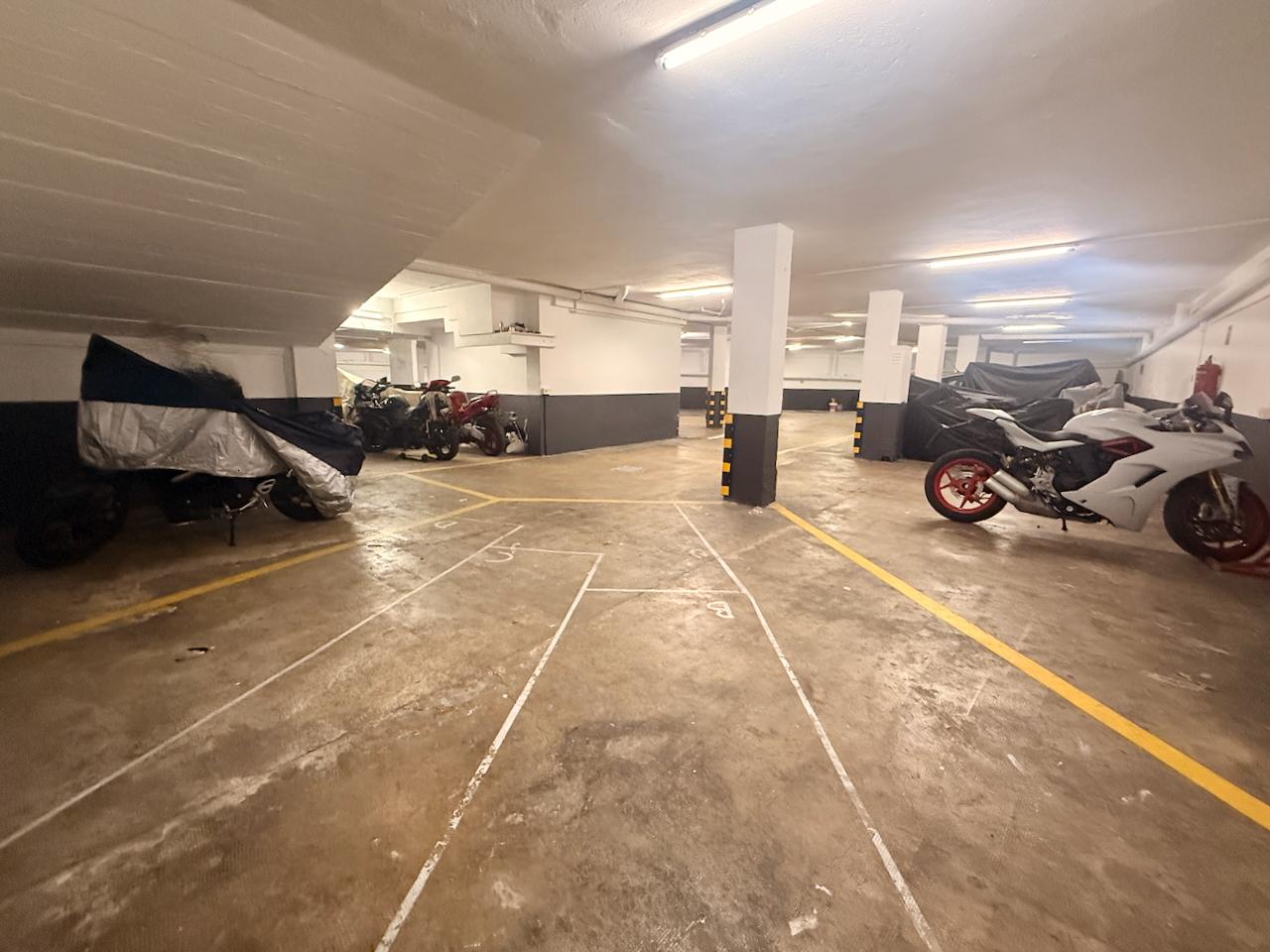 Imagen 4 Parking Coche en venta en Donostia-San Sebastián / Segundo Izpizua-Gros-Donostia