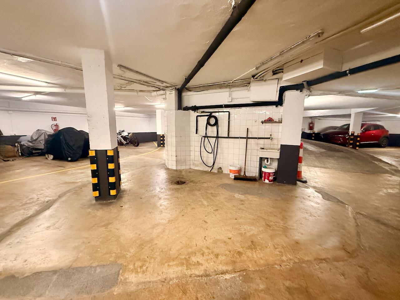 Imagen 5 Parking Coche en venta en Donostia-San Sebastián / Segundo Izpizua-Gros-Donostia