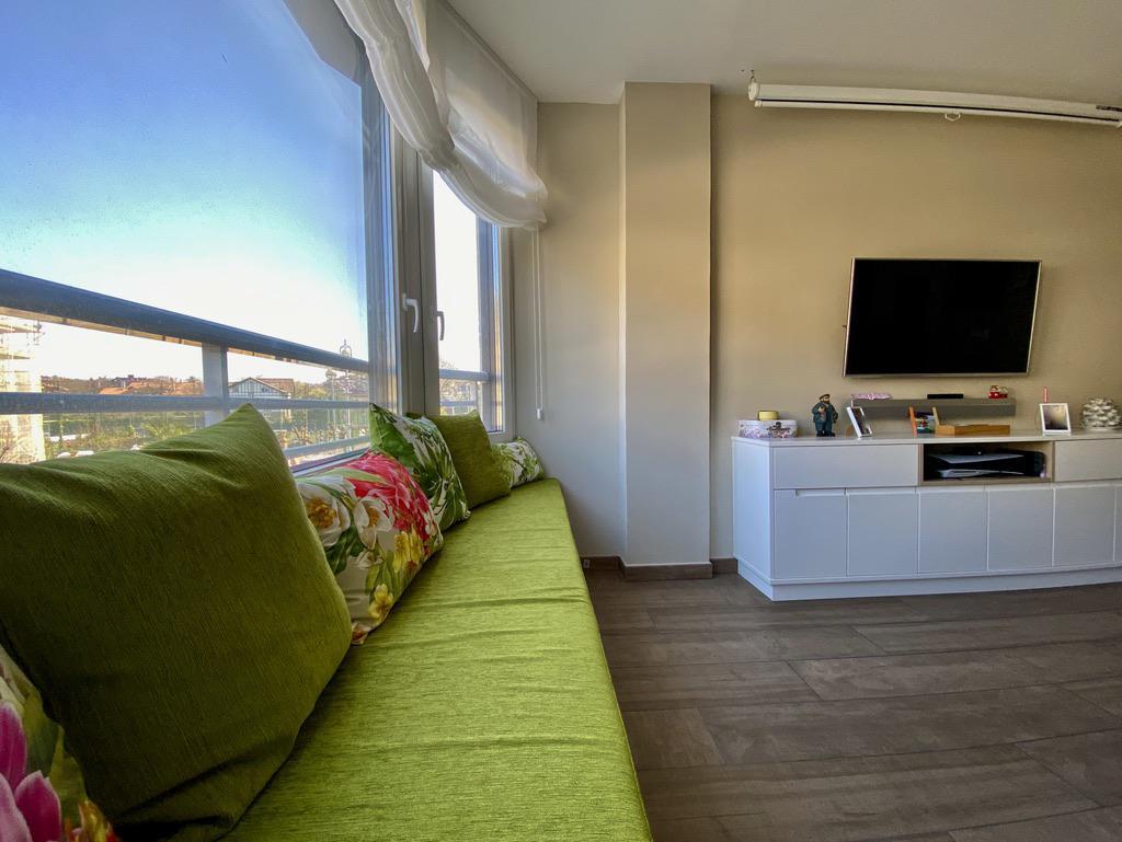 Imagen 5 Piso en venta en Donostia-San Sebastián / Av. de Navarra-Gros-Donostia