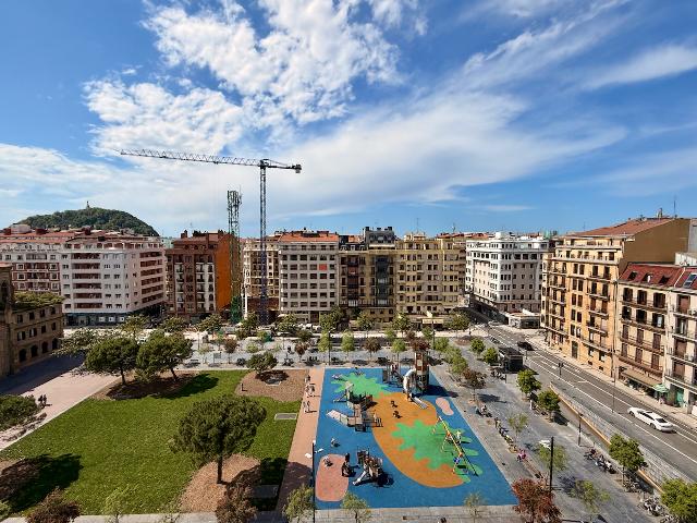 Imagen 26 Inmueble 302826 - Ático en venta en Donostia-San Sebastián / Plaza Cataluña-Gros-Donostia
