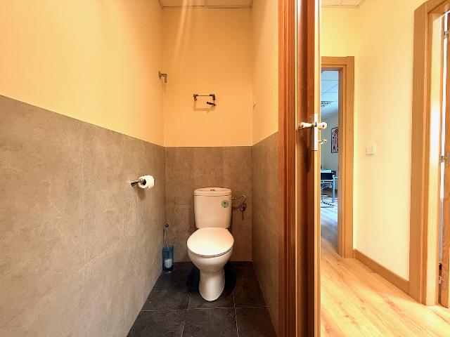 Imagen 19 Inmueble 303066 - Local Comercial en venta en Donostia-San Sebastián / Calle Txapillo-Junto al in