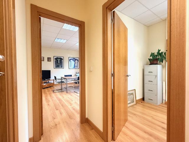 Imagen 21 Inmueble 303066 - Piso en venta en Donostia-San Sebastián / Calle Txapillo-Junto al in