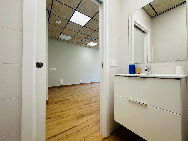 Imagen 5 Inmueble 303237 - Local Comercial en alquiler en Donostia-San Sebastián / Eguia-Plaza Campo Atocha-Donostia