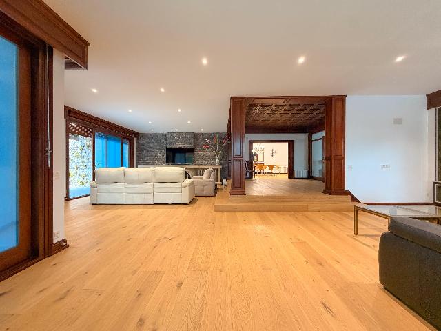 Imagen 11 Inmueble 303241 - Casa Aislada en venta en Hondarribia / Golf de Jaizkibel-Jaitzubia Auzoa-Hondarribia