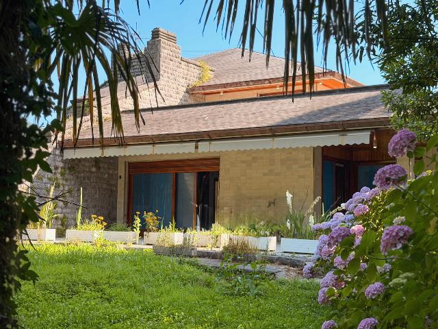 Imagen 8 Inmueble 303241 - Casa Aislada en venta en Hondarribia / Golf de Jaizkibel-Jaitzubia Auzoa-Hondarribia