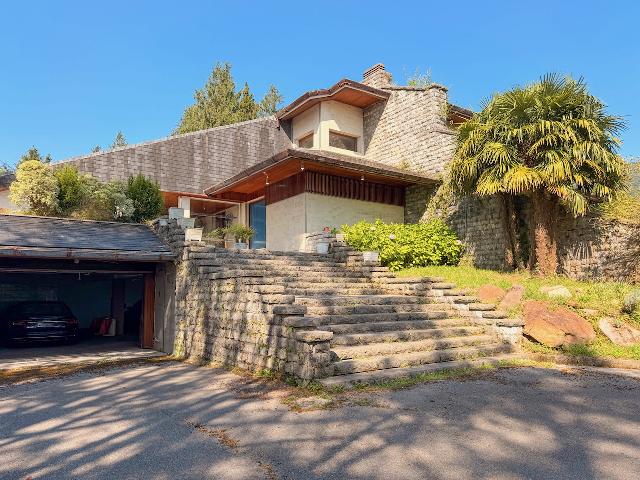 Imagen 4 Inmueble 303241 - Casa Aislada en venta en Hondarribia / Golf de Jaizkibel-Jaitzubia Auzoa-Hondarribia
