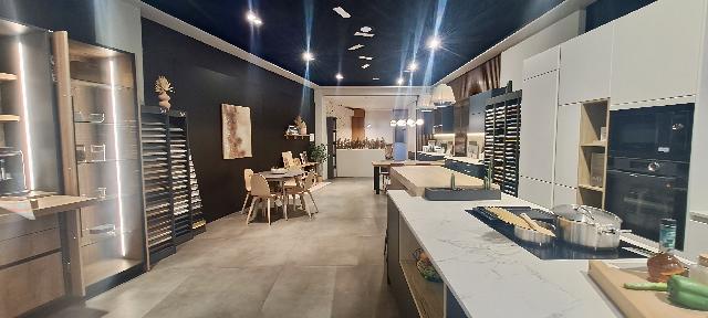 Imagen 1 Inmueble 303332 - Local Comercial en alquiler en Donostia-San Sebastián / Calle Egia- Barrio de Egia