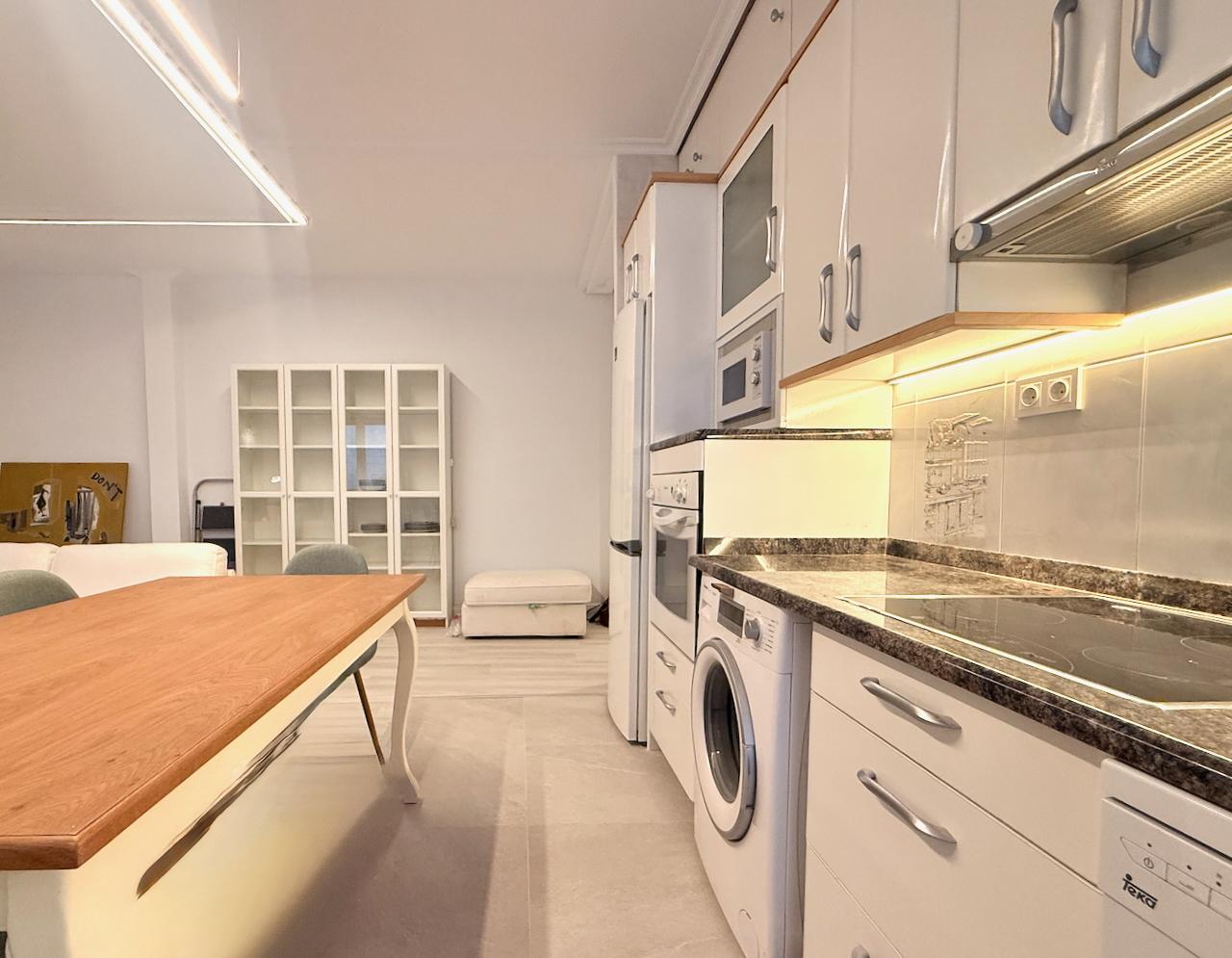 Imagen 10 Piso en alquiler en Donostia-San Sebastián / Calle San Francisco-Centro del barrio de Gros