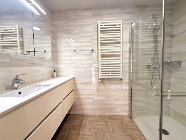 Imagen 16 Inmueble 303455 - Piso en venta en Donostia-San Sebastián / C Amara- A dos minutos de playa y de Av. de la l...