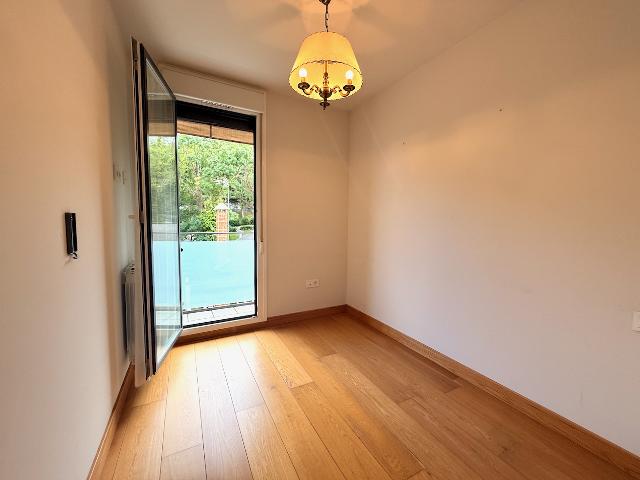 Imagen 17 Inmueble 303455 - Piso en venta en Donostia-San Sebastián / C Amara- A dos minutos de playa y de Av. de la l...