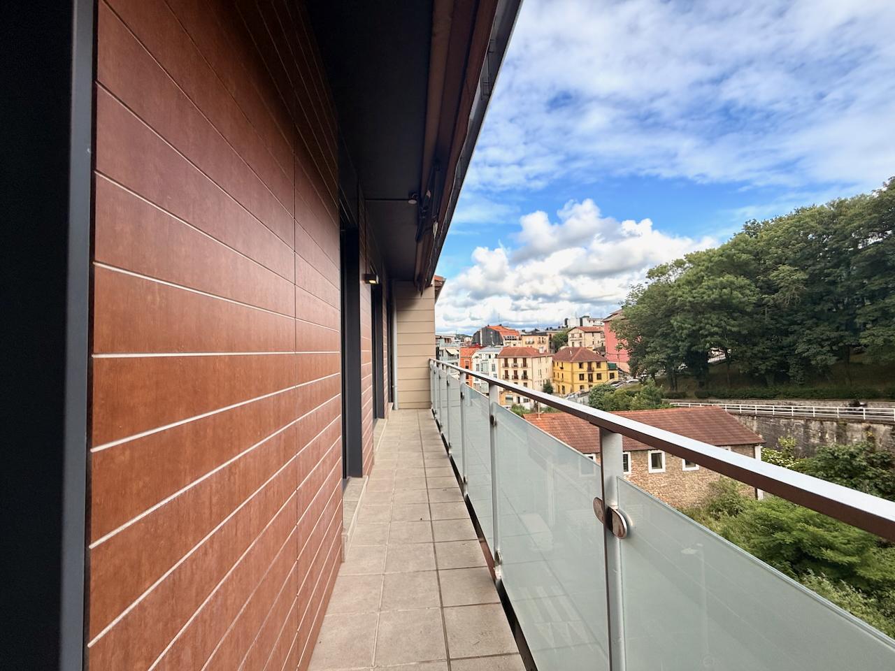 Imagen 12 Piso en venta en Donostia-San Sebastián / C Amara- A dos minutos de playa y de Av. de la l...