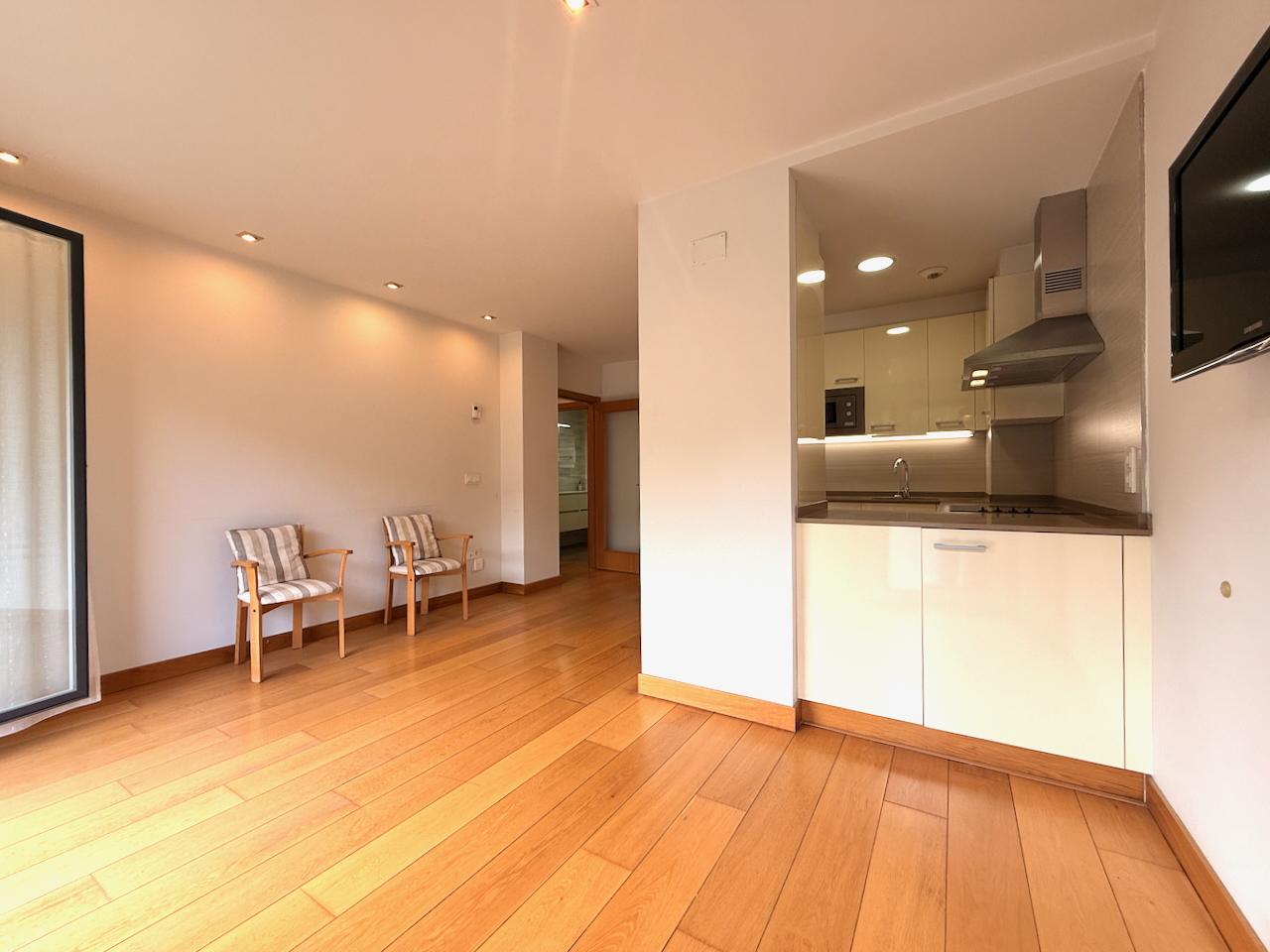 Imagen 8 Piso en venta en Donostia-San Sebastián / C Amara- A dos minutos de playa y de Av. de la l...