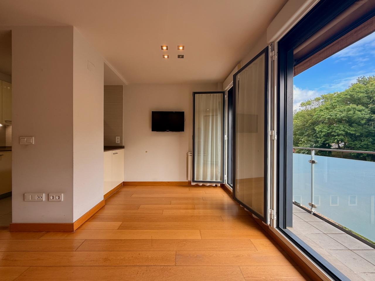 Imagen 7 Piso en venta en Donostia-San Sebastián / C Amara- A dos minutos de playa y de Av. de la l...
