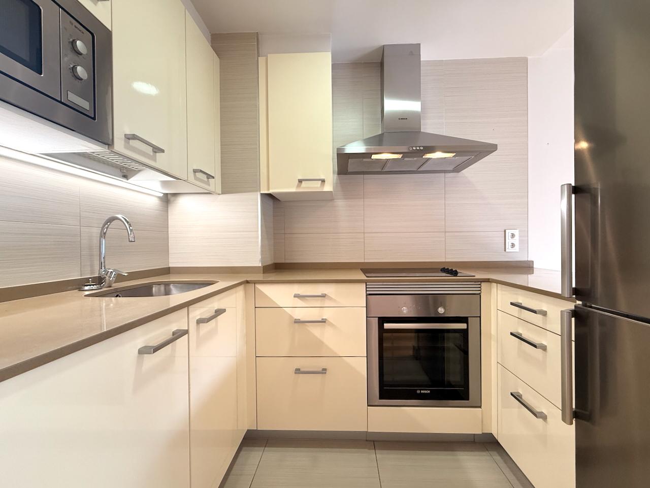 Imagen 24 Piso en venta en Donostia-San Sebastián / C Amara- A dos minutos de playa y de Av. de la l...
