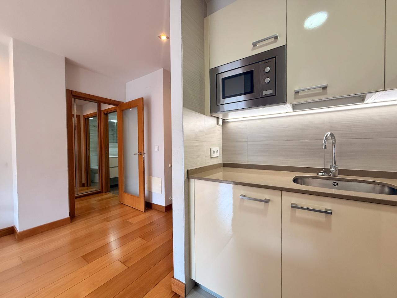 Imagen 14 Piso en venta en Donostia-San Sebastián / C Amara- A dos minutos de playa y de Av. de la l...