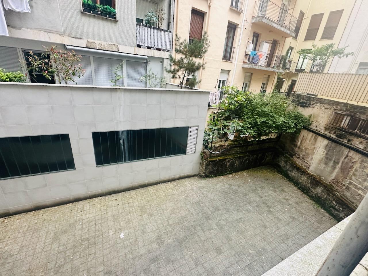 Imagen 13 Local Comercial en venta en Donostia-San Sebastián / C San Bartolomé-A pocos metros de la ...