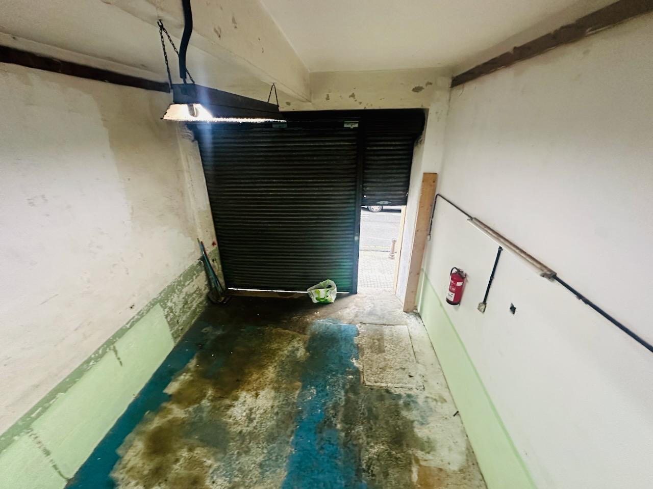 Imagen 10 Local Comercial en venta en Donostia-San Sebastián / C San Bartolomé-A pocos metros de la ...