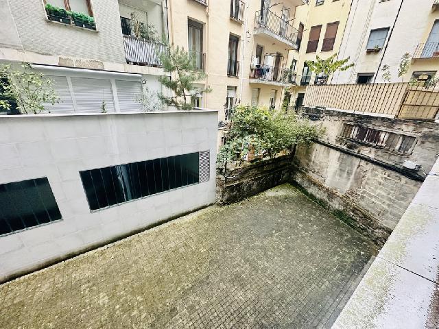 Imagen 7 Inmueble 303912 - Local Comercial en venta en Donostia-San Sebastián / C San Bartolomé-A pocos metros de la ...