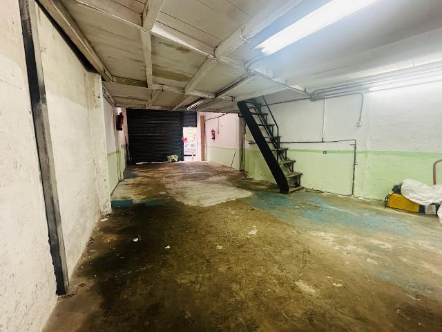 Imagen 12 Inmueble 303912 - Local Comercial en venta en Donostia-San Sebastián / C San Bartolomé-A pocos metros de la ...