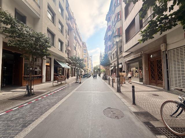 Imagen 3 Inmueble 303987 - Local Industrial en venta en Donostia-San Sebastián / Calle San Francisco-Junto a plaza Ca...