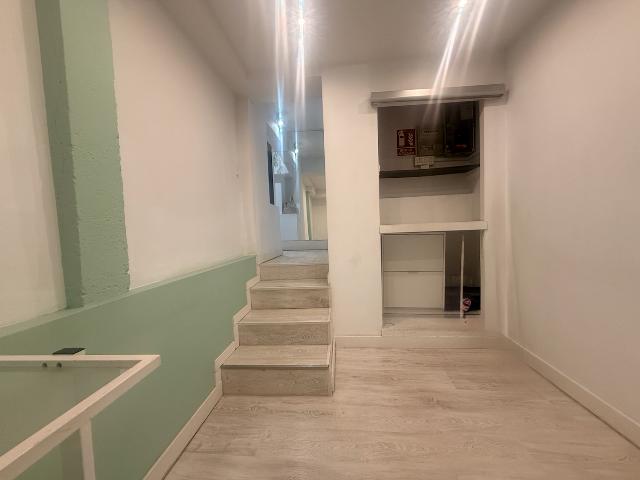 Imagen 8 Inmueble 304483 - Local Comercial en venta en Donostia-San Sebastián / Gran Vía-Gros-Donostia