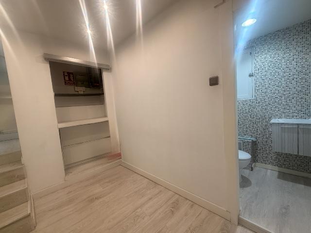 Imagen 13 Inmueble 304483 - Local Comercial en venta en Donostia-San Sebastián / Gran Vía-Gros-Donostia