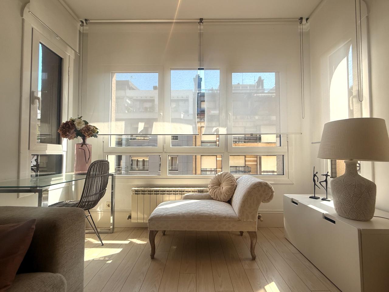 Imagen 1 Piso en alquiler en Donostia-San Sebastián / Callle Gran Vía-Gros Donostia