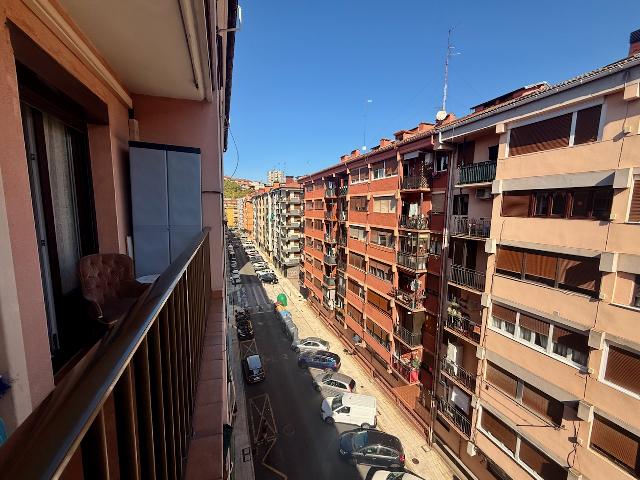 Imagen 16 Inmueble 305614 - Piso en venta en Errenteria / Calle Oiartzun-Renteria