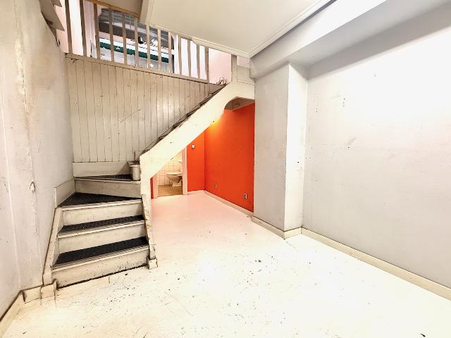Imagen 11 Inmueble 306401 - Local Comercial en venta en Donostia-San Sebastián / Calle Secundino Esnaola-Gros-Donostia