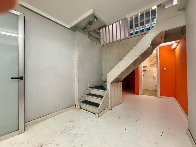 Imagen 7 Inmueble 306401 - Local Comercial en venta en Donostia-San Sebastián / Calle Secundino Esnaola-Gros-Donostia